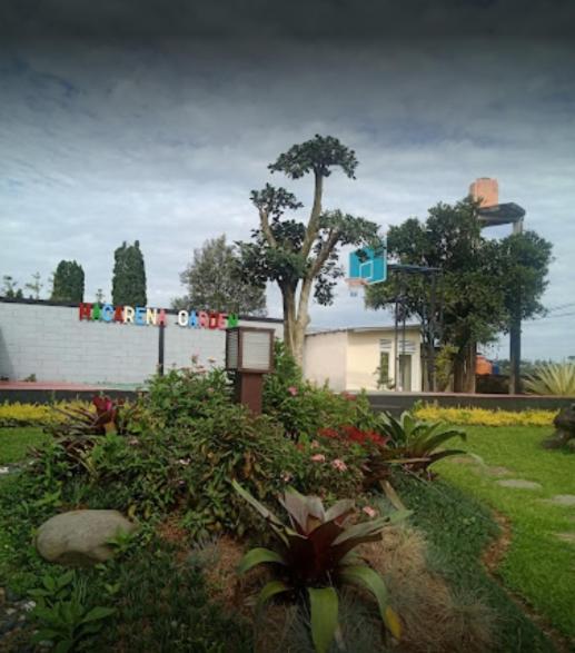 Villa Chacha At Macarena, Megamendung エクステリア 写真